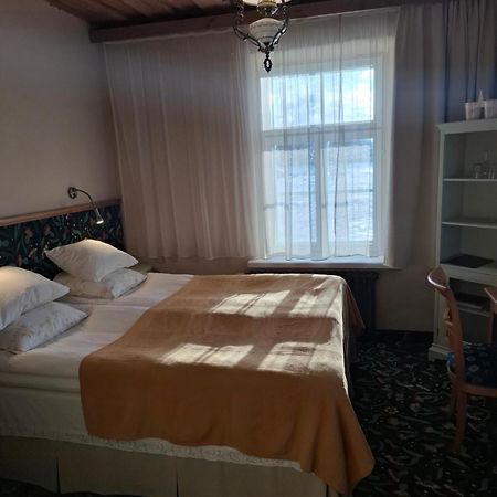 Aasa Kuelalistemaja Hotel Viljandi  Exterior foto