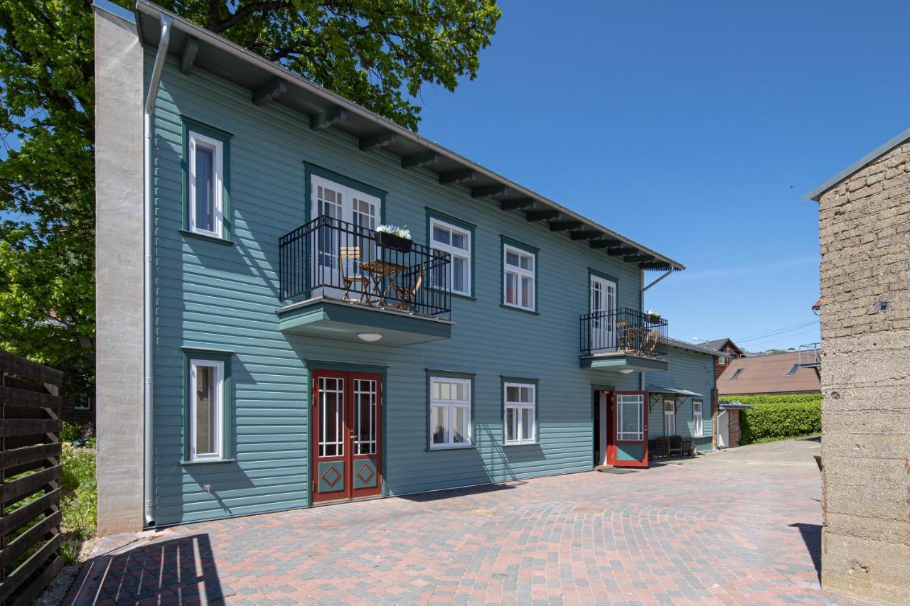 Aasa Kuelalistemaja Hotel Viljandi  Exterior foto